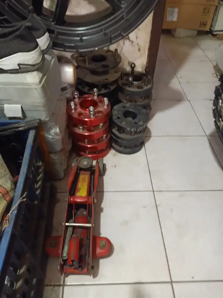 Adaptor 5/114,3 keluar/jadi 5/127( robicon )