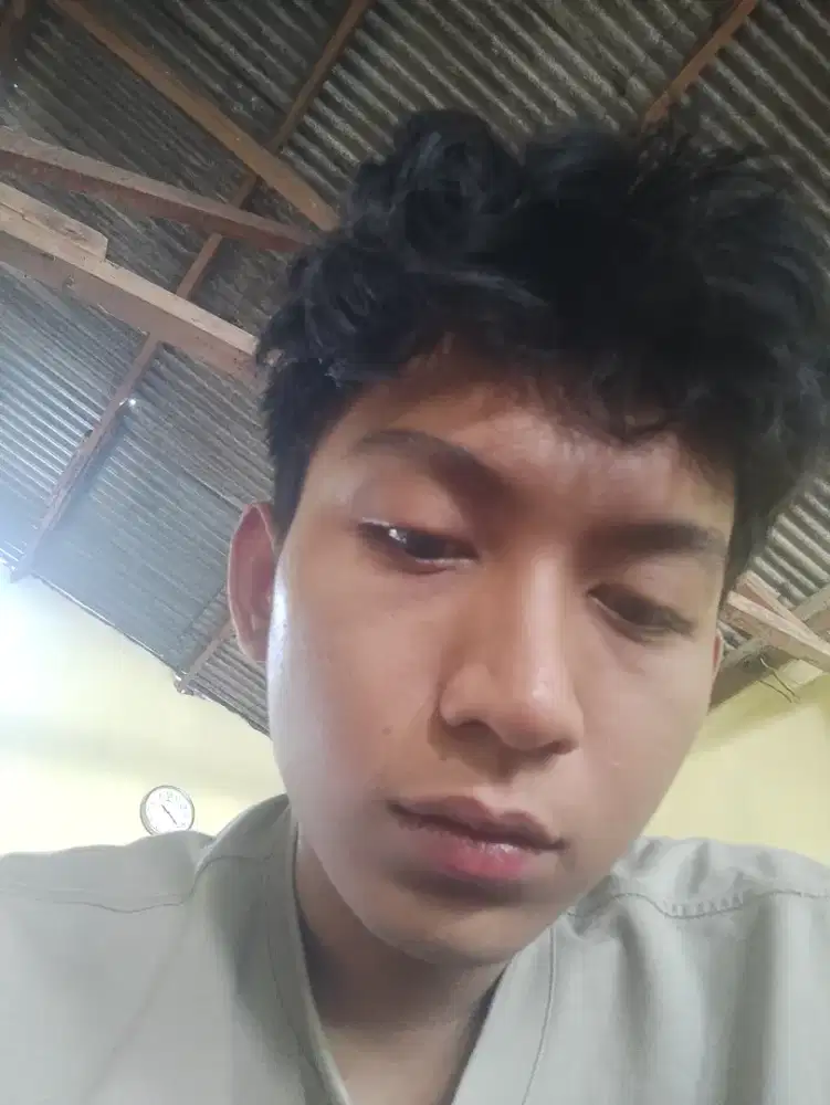 Cari pekerjaan halal non halal wkwk