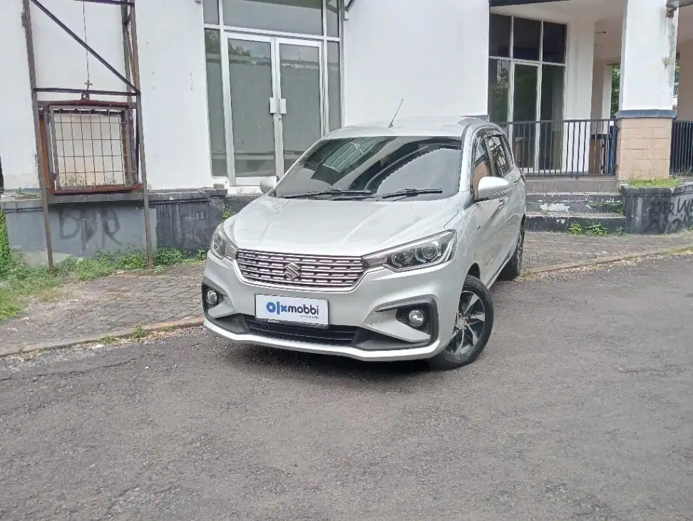 Pajak Panjang - SUZUKI ERTIGA 1.5 GX Bensin M/T 2022 SILVER