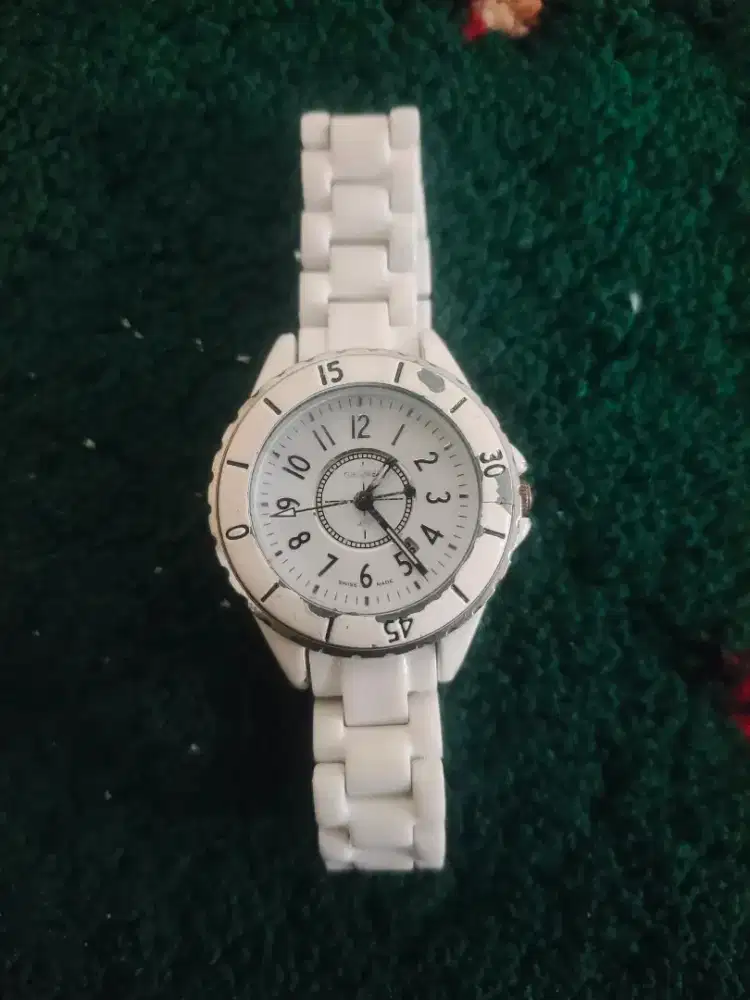 Chanel Paris Quartz ZG-58096