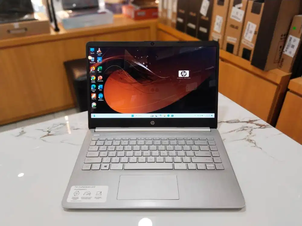 LAPTOP HP 14S-DQ2518TU CELERON 6305/RAM 4GB/SSD 512GB/14 INCH