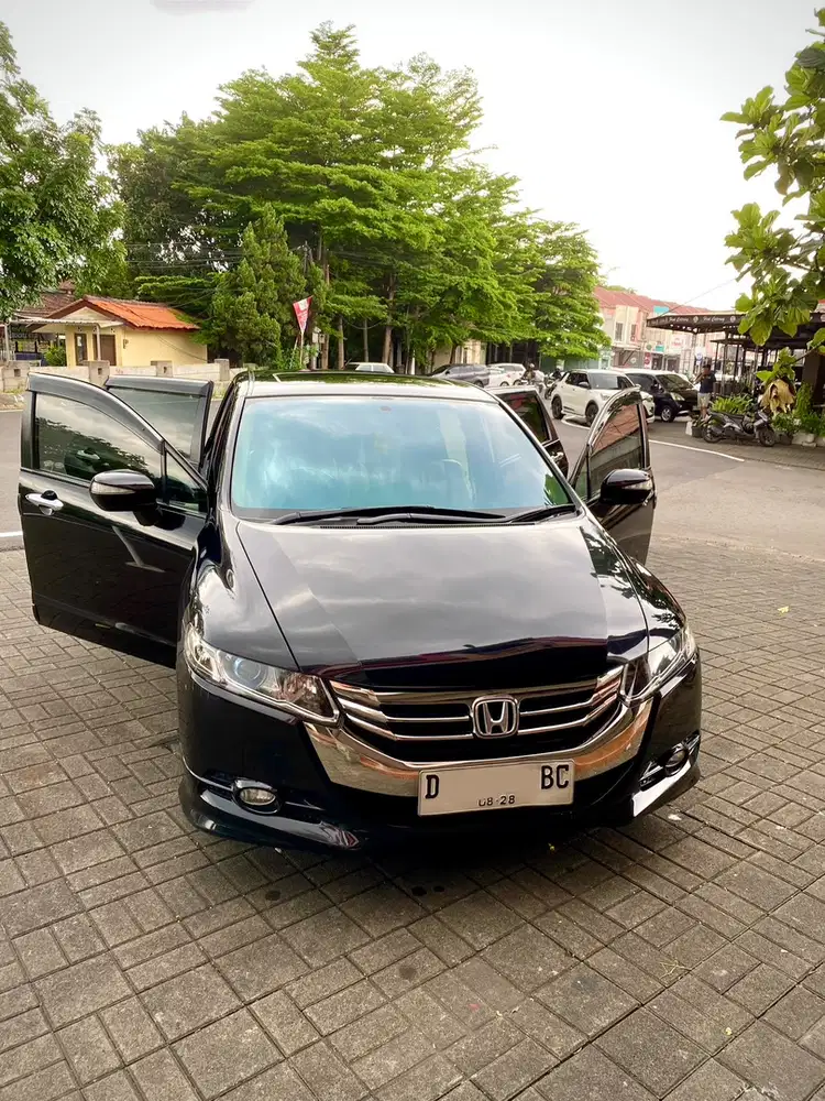 Honda Odyssey 2012 Bensin
