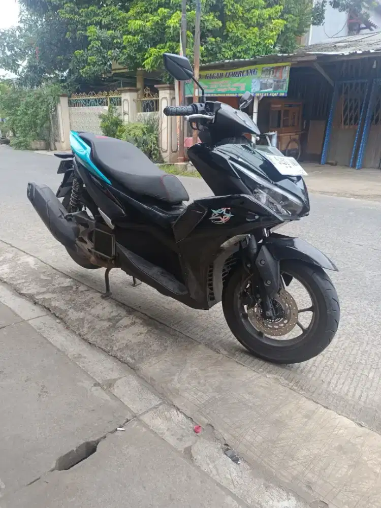 Aerox 2022 km 14.000 an ongoing