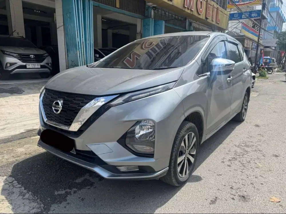 ( TDP 25 JUTA) Nissan Livina VL AT Matic 2021 / Xpander Veloz Mobilio