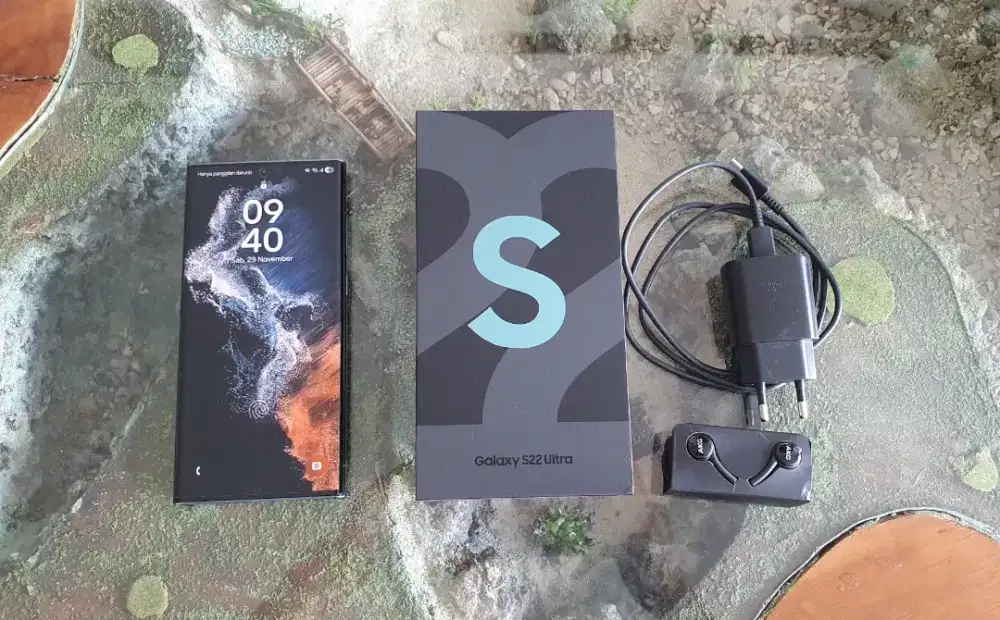 Samsung S22 Ultra 12/256 SEIN