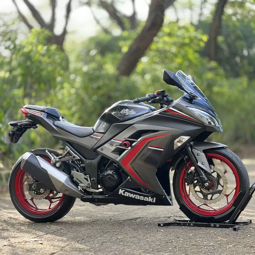 KAWASAKI NINJA 250 FI ABS SE LTD OLD GREY 2017 KM 9K PAJAK ON GRESS