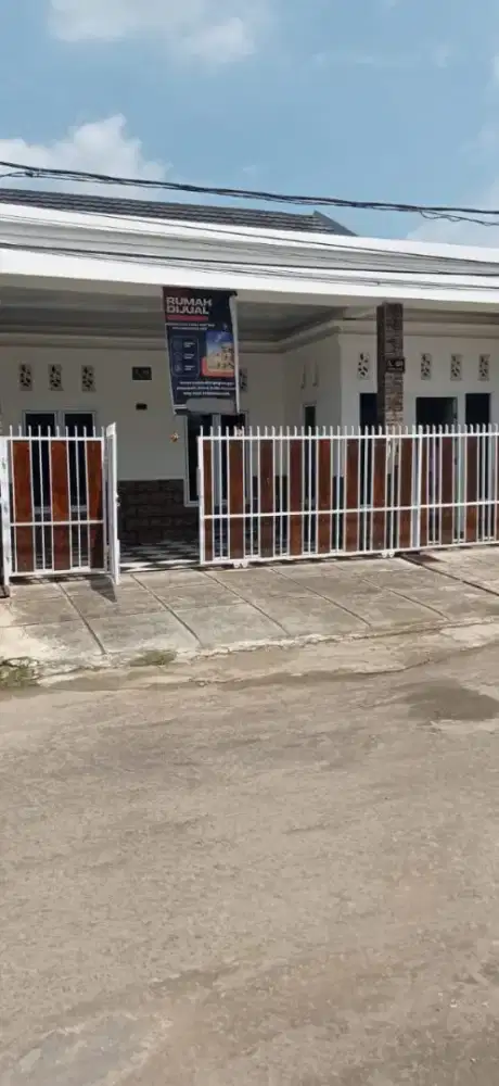 Dijual rmh baru 3km sako