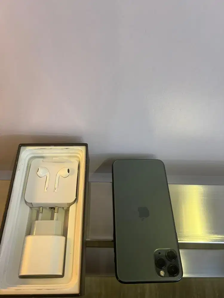 iphone 11 pro max 256gb suasana baru apple