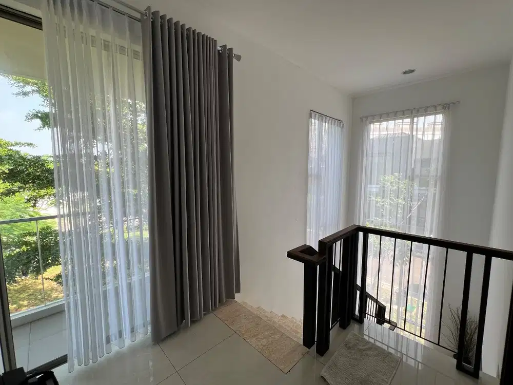 DIJUAL  DAN DISEWAKAN cluster piano,hoek dekat danau