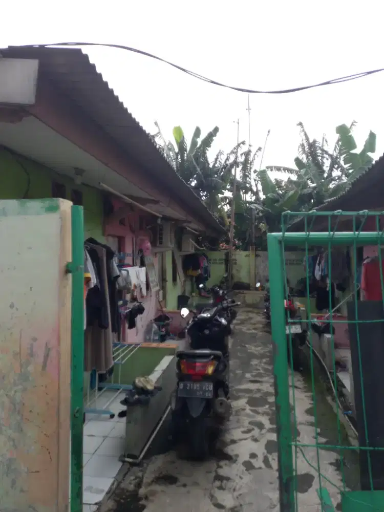 Dijual Rumah Kontrakan 8 Pintu