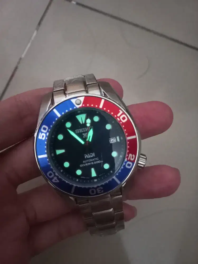 Jam tangan Seiko PADI Diver Diver's rantai steel PEPSI