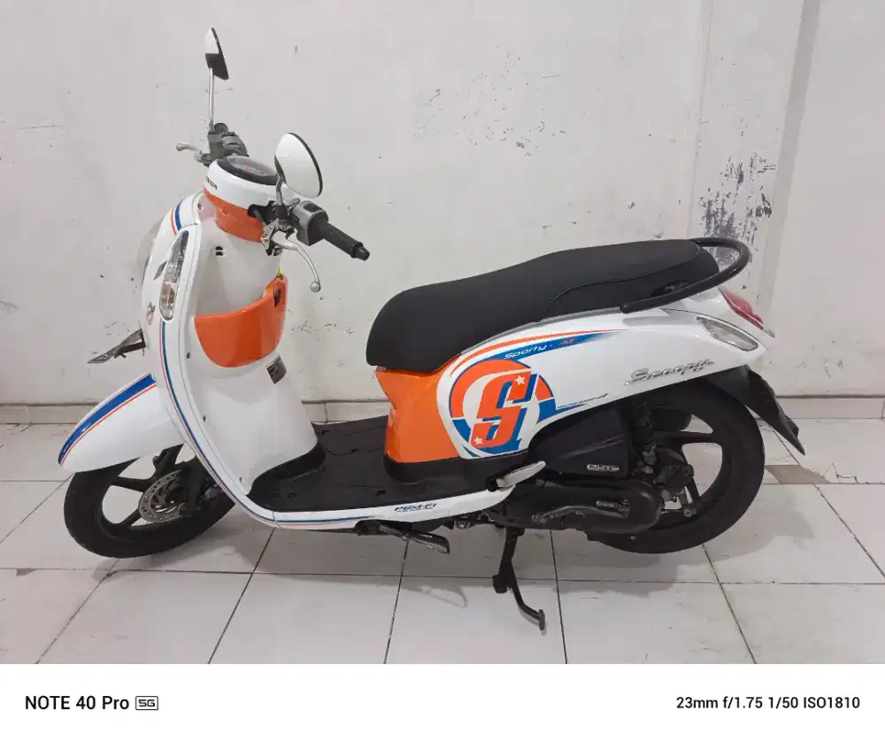 Jual beli scoopy th 2016 seberang warung mas bro hairi motor bjm