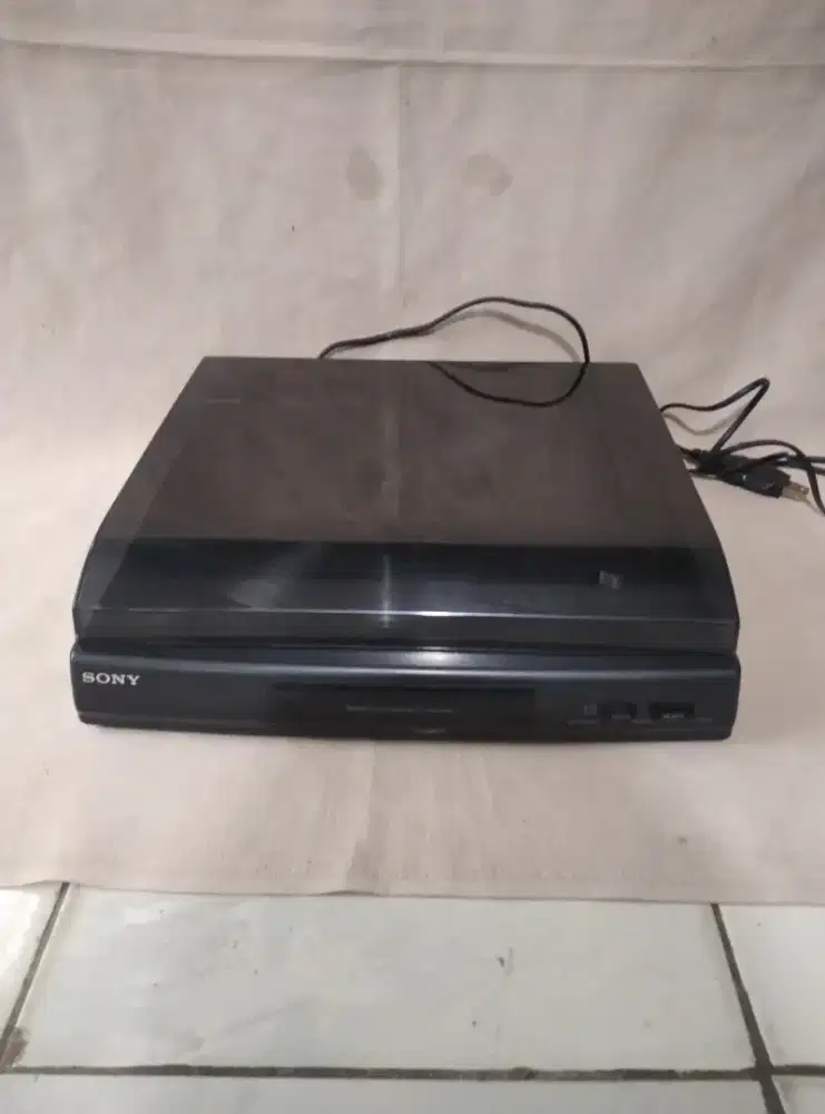 TURNTABLE SONY PS- LX56P
