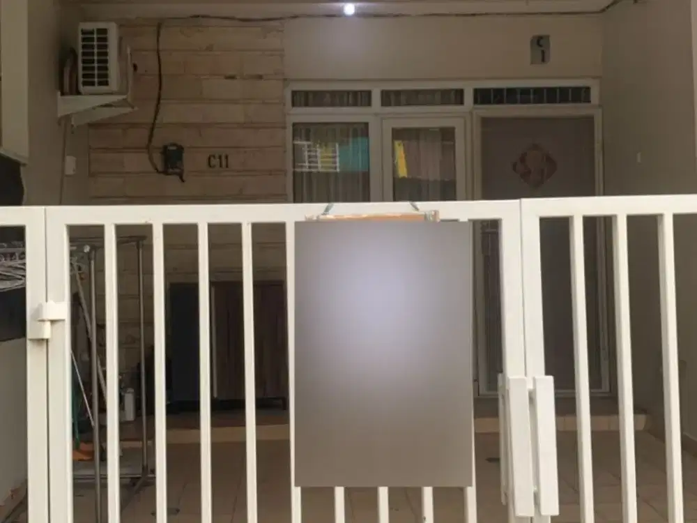 Disewakan rumah Full Furnished Park residence