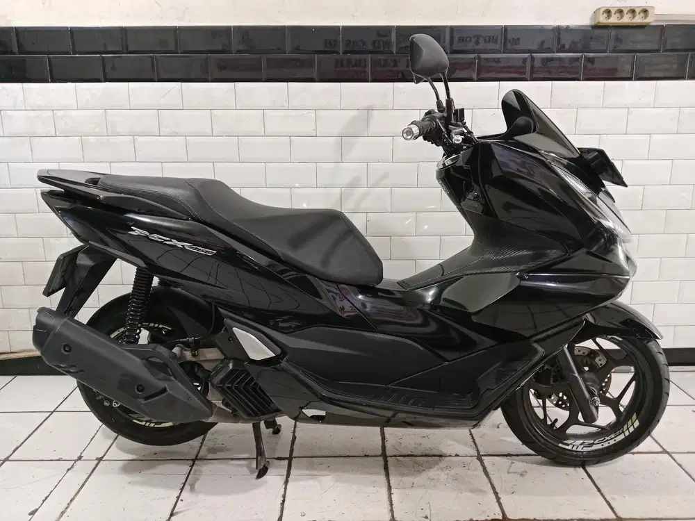 Pcx cbs 160 tahun 2023 bagus siap gas