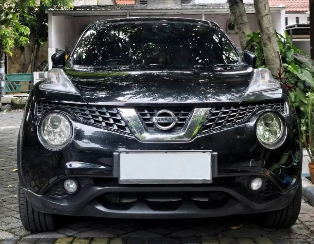 Nissan Juke 2017 - Pajak Panjang, Ban Baru, Full Original
