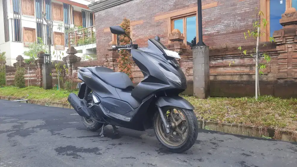 Honda PCX 160 ABS Matte Black