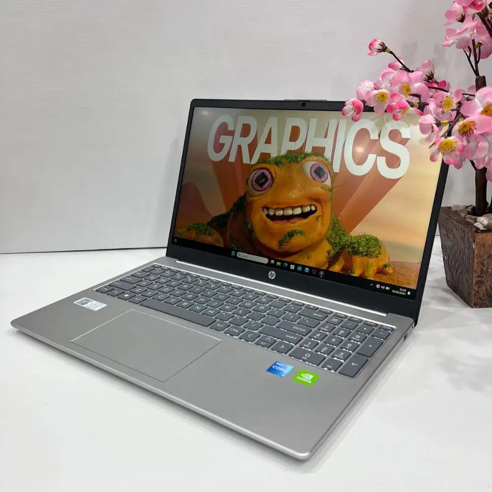 Laptop HP 15 fd0031TX fd0032TX Core i5-1334U 8GB 512GB SSD MX570A