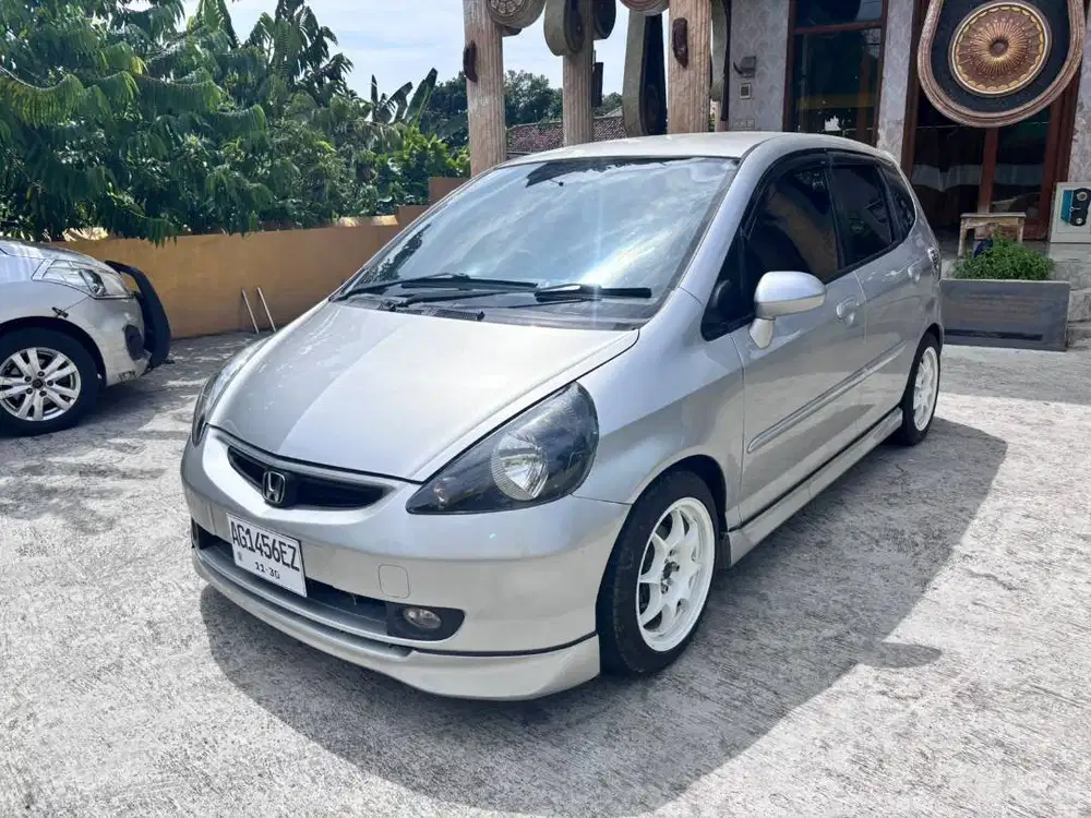 2007 Honda Jazz 1.5 VTEC Plat AG adi mobil bekas sekoto kediri jatim