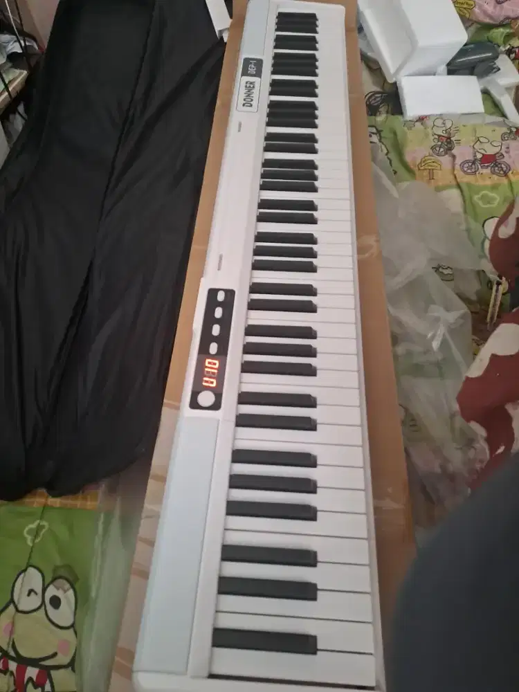 Digital Piano 88 keys untuk Pemula (Warna Putih)