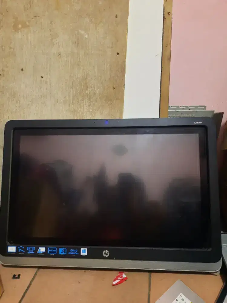 Layar Komputer HP