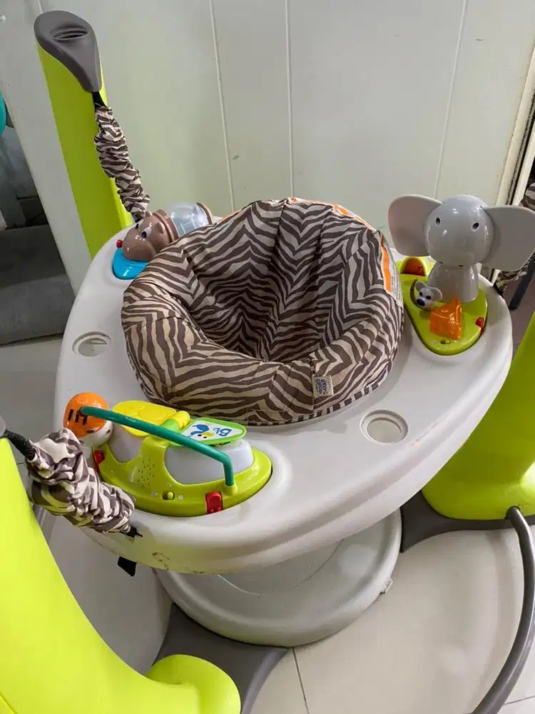 BABY JUMPER BOUNCER