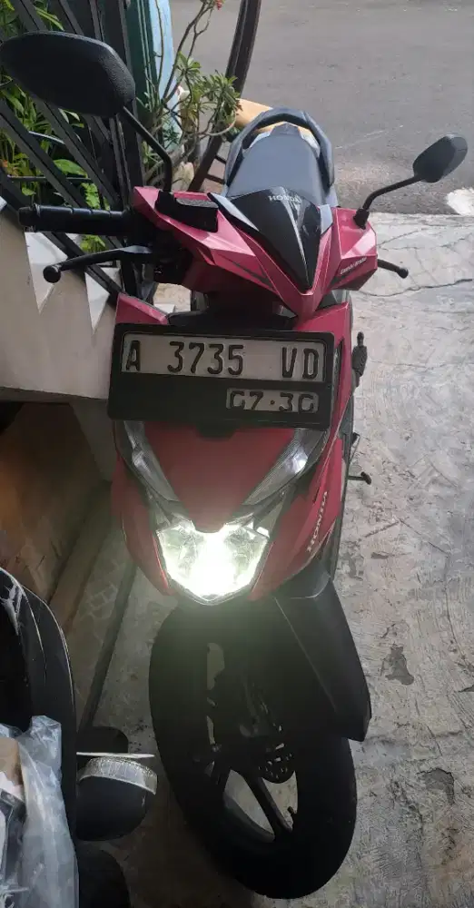 Honda beat tahun 2019 pink
