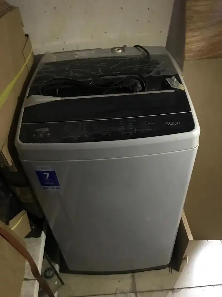 Mesin cuci 1 tabung merk aqua