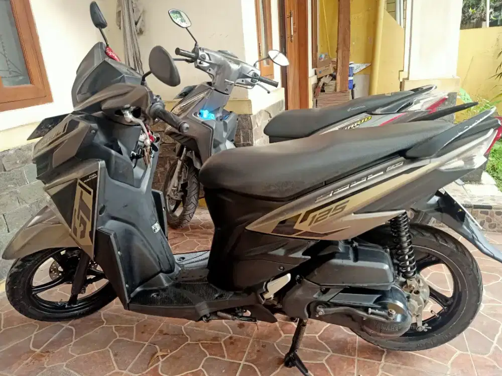 Jual asyik motor Yamaha soul GT 2015