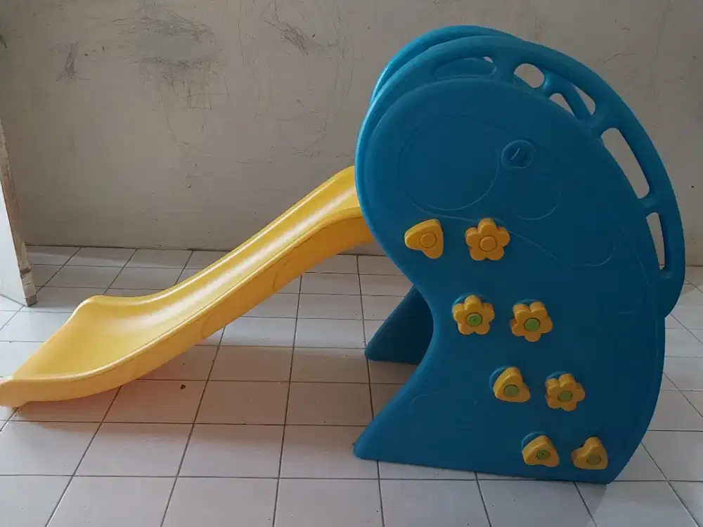 Perosotan anak merk labeille