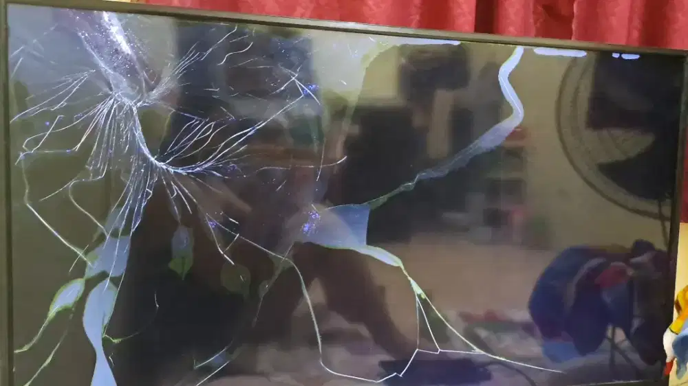 Coocaa 40 inch type 4253G