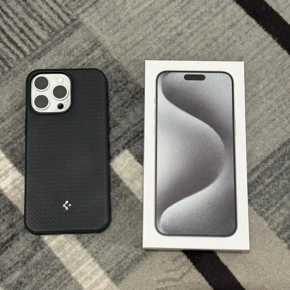 iPhone 15 Pro max White Titanium 512gb Super Mulus | Beacukai