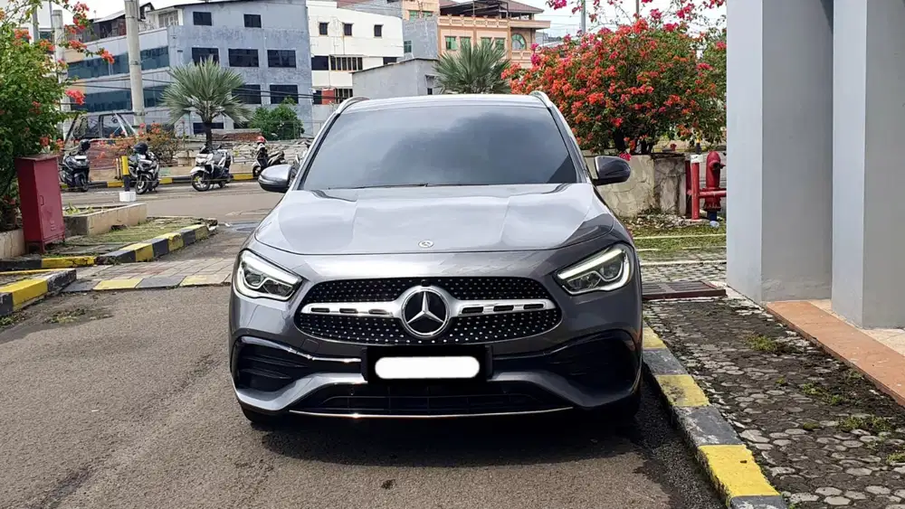 Km28rb mercedes benz mercy gla200 amg line 2022 abu