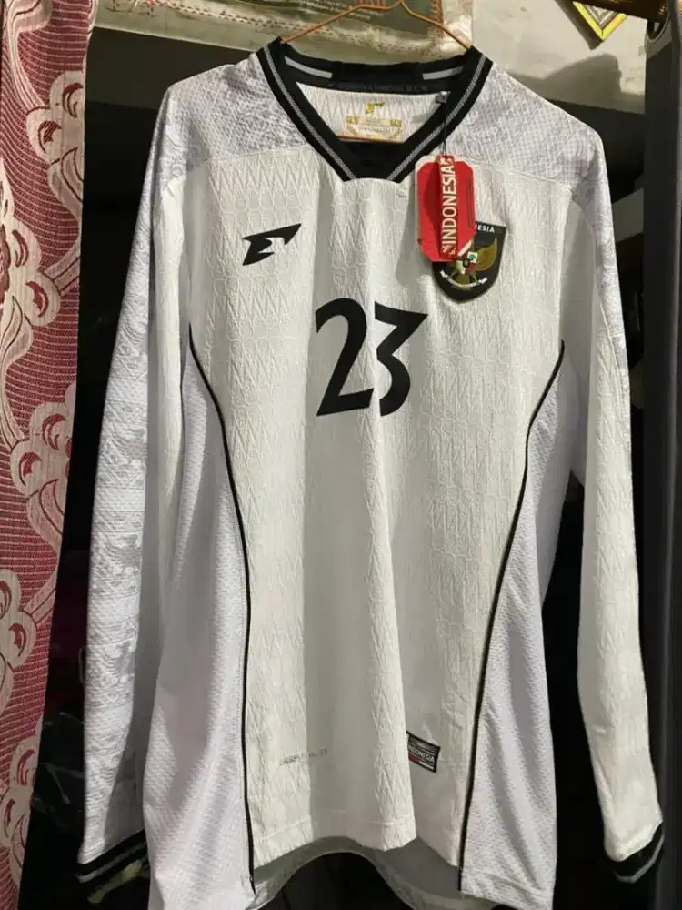 Jersey timnas original reinjders