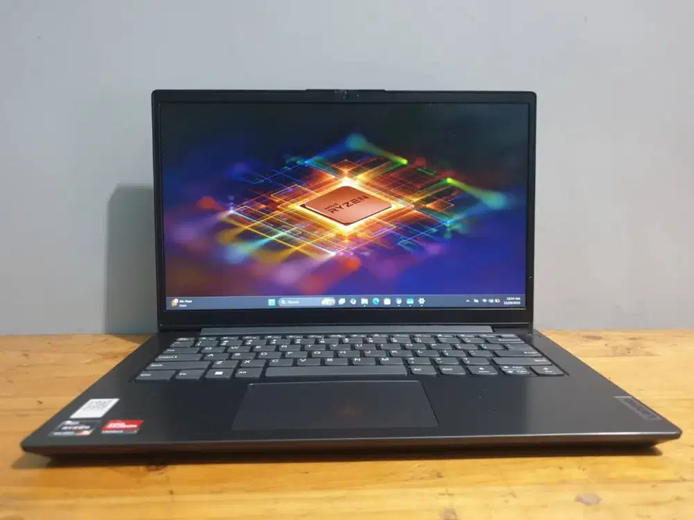 Lenovo V14 G2 Ryzen 5 5500U RAM 16GB SSD 512GB 14 inci HD