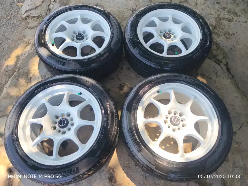 VELG WEEDSPORT R17 + BAN 225/55 R17 85%