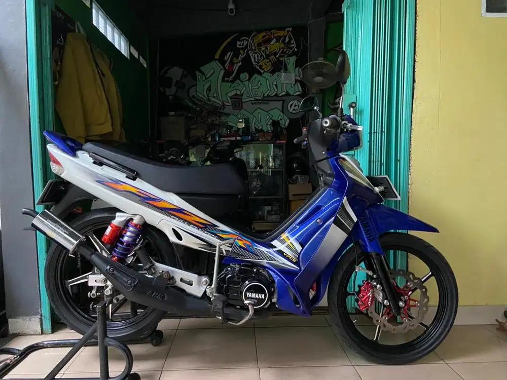 fiz r FULL CLUTCH 2003