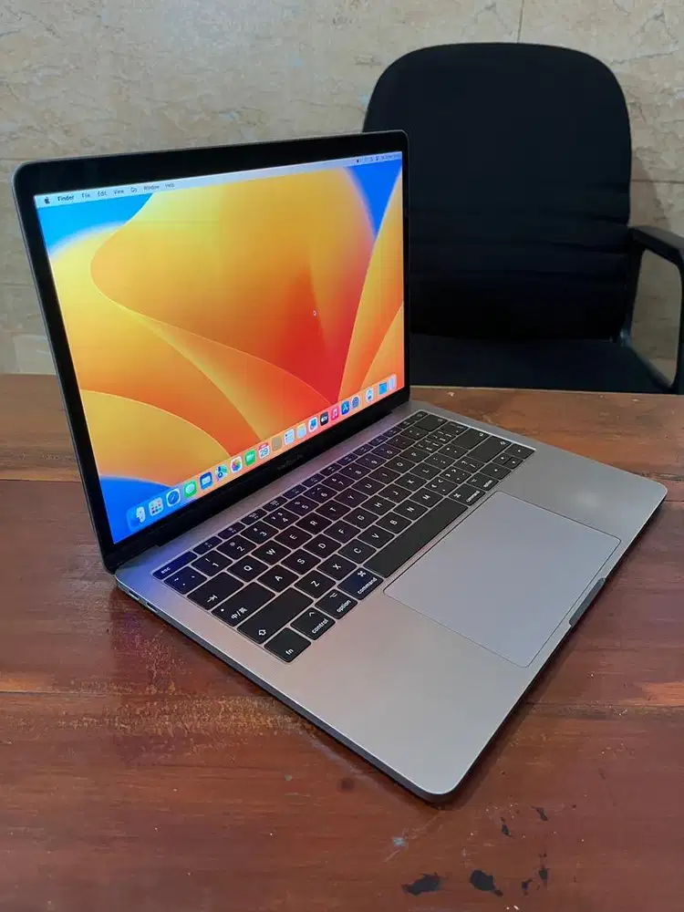 MacBook Pro - 13in - 2017