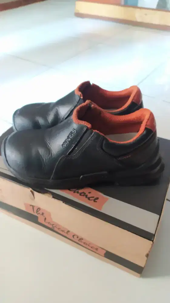 Jual Sepatu Safety