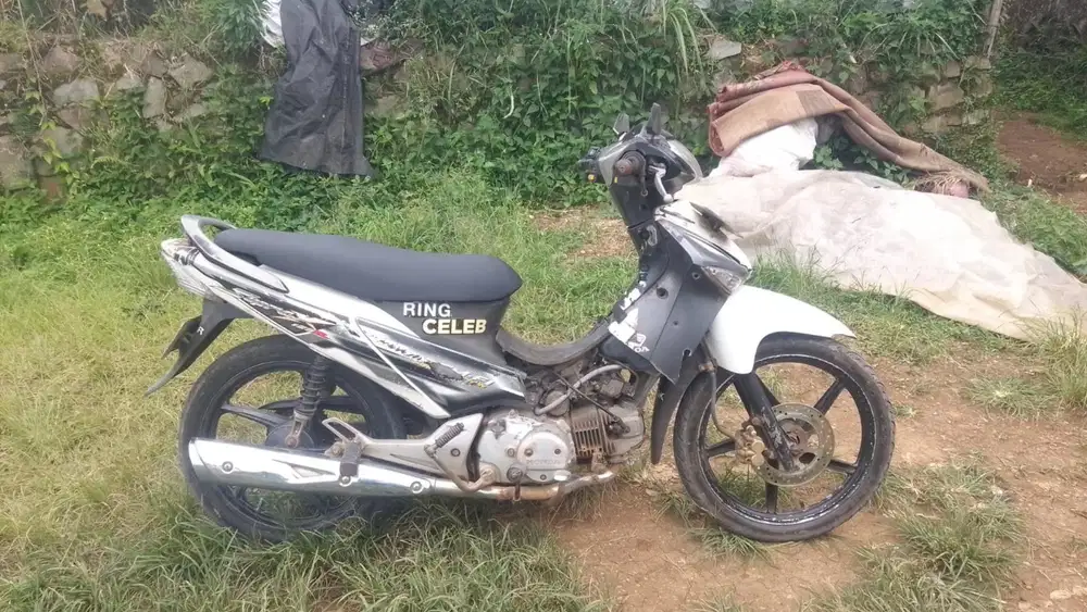 Honda supra x 125 jualnapw ada ya 3.4jt