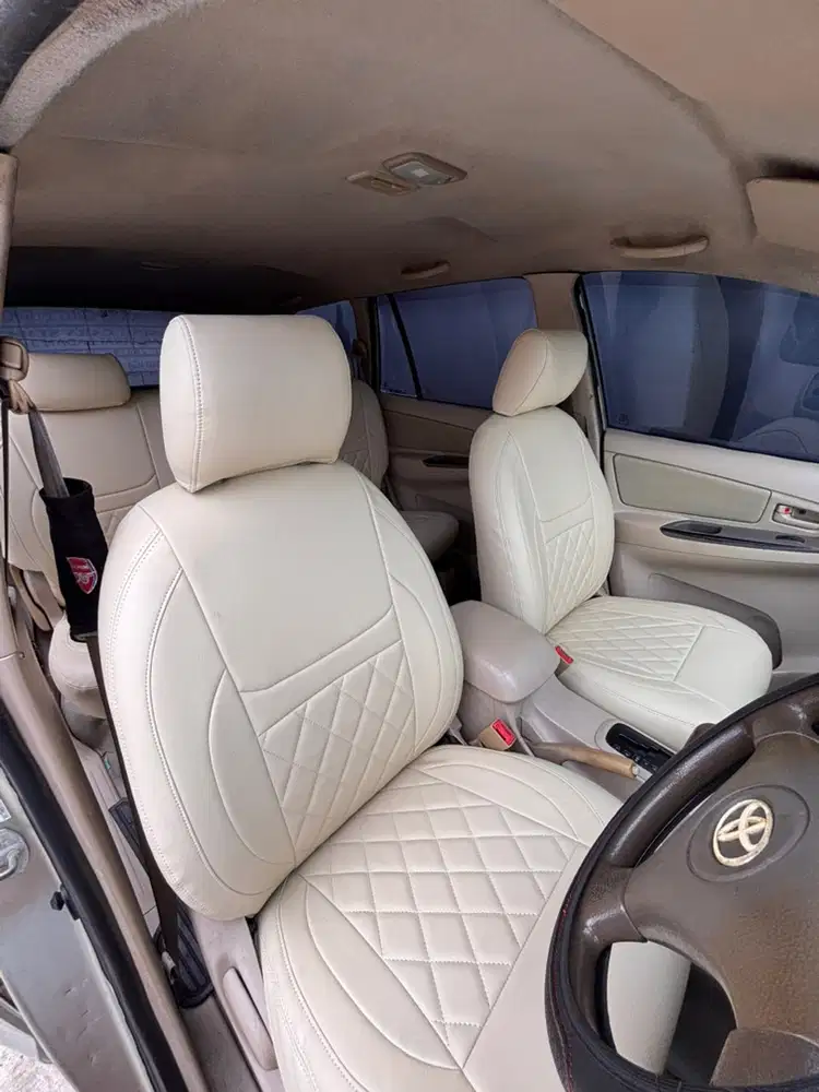 Toyota Kijang Innova 2005 Bensin