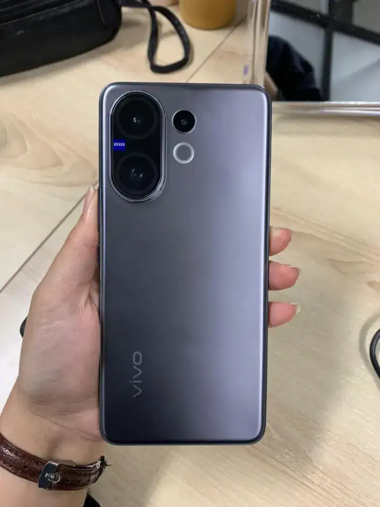 Vivo v60 5g 12/256