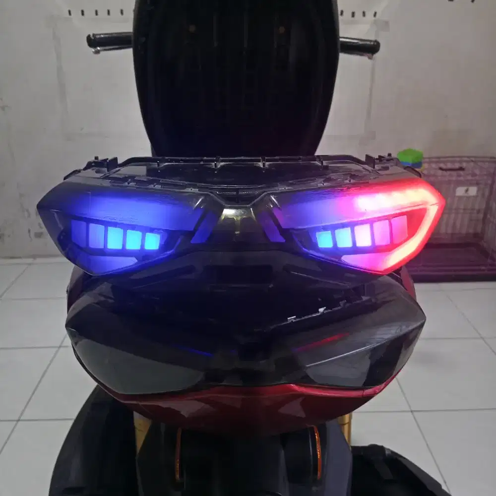 lampu belakang nmax