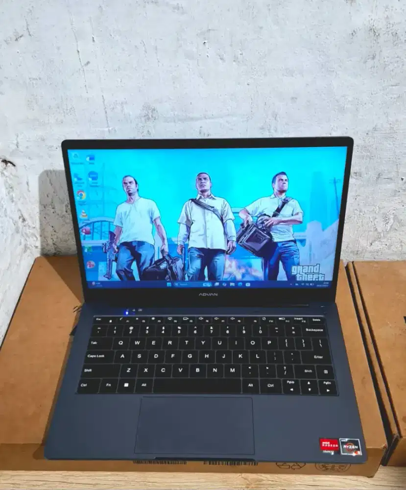 Laptop Advan Soulamte Plus
Ryzen 5 3500U Ram 8 SSD 256