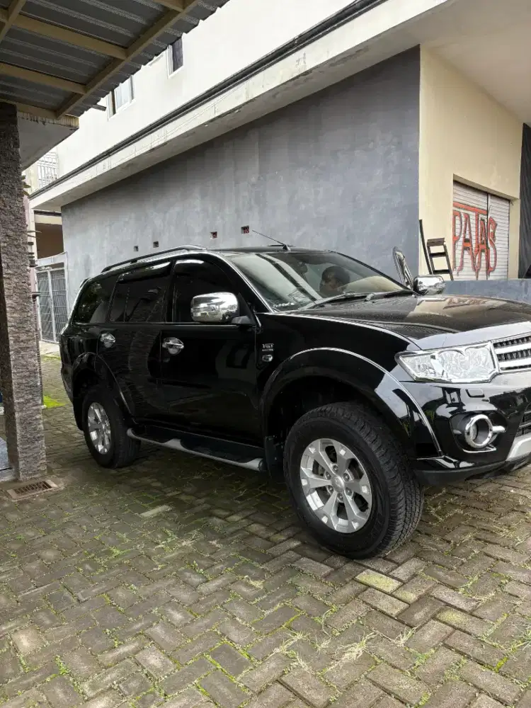 pajero sport dakar original