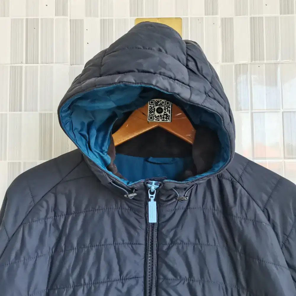 1041. HOODIE ZIPPER PUFFER BARBOUR INTERNASIONAL SIZE XL WARNA NAVY