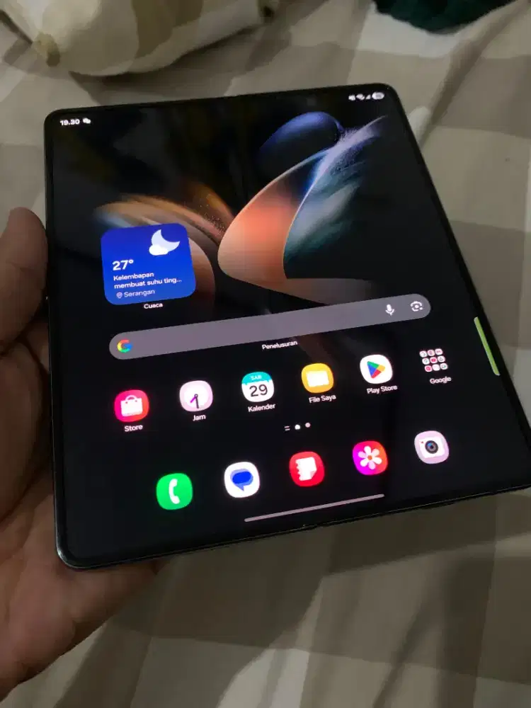 Samsung z fold 4 sein