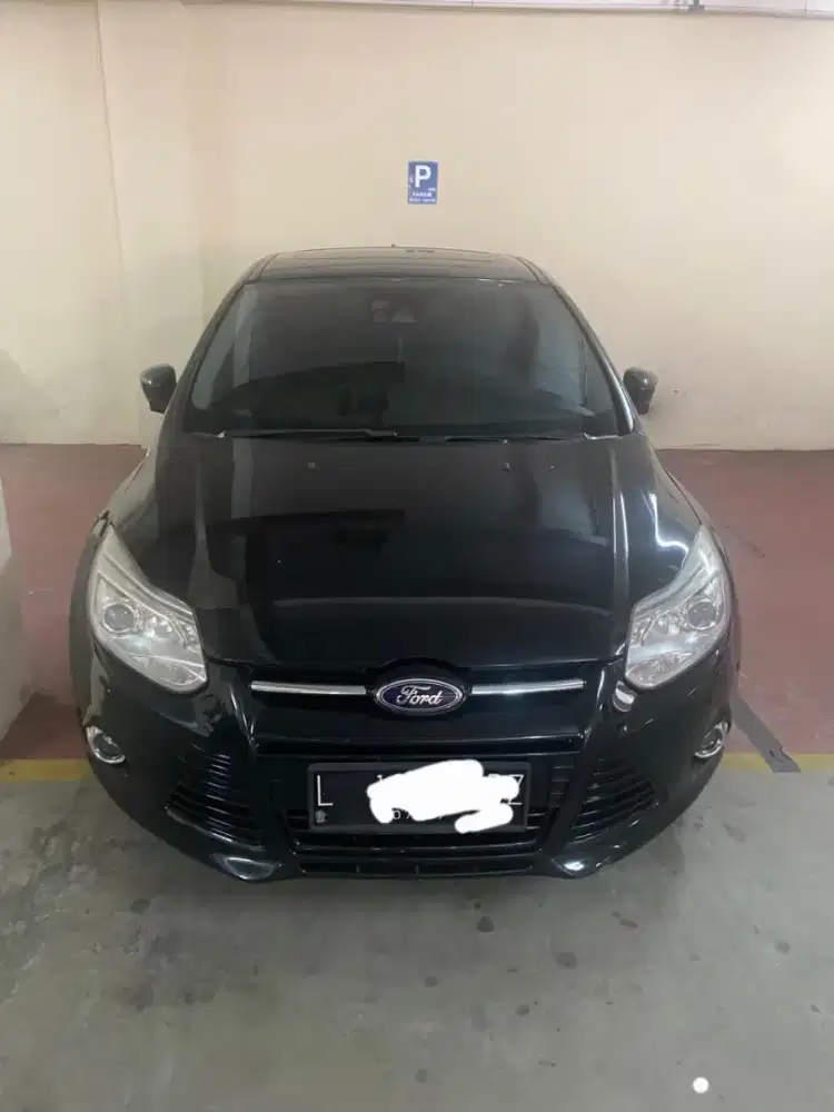 Ford Focus Sedan Titanium