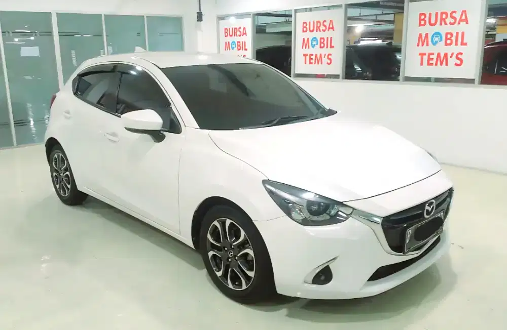 KM 39 RB! MAZDA 2 R AUTOMATIC 2018 CAT FULL ORIGINAL ISTIMEWA NIK 2017