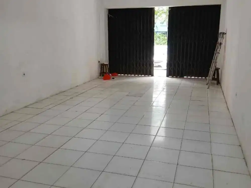 Disewakan Ruko 2 Lantai Lokasi Strategis Ramai di Kelapa Hibrida Kelapa Gading Jakarta Utara